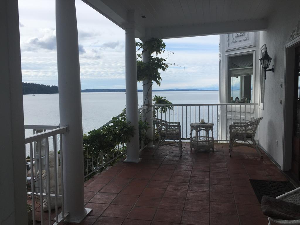 تشيماينوس Vancouver Island Castle Cove Inn المظهر الخارجي الصورة