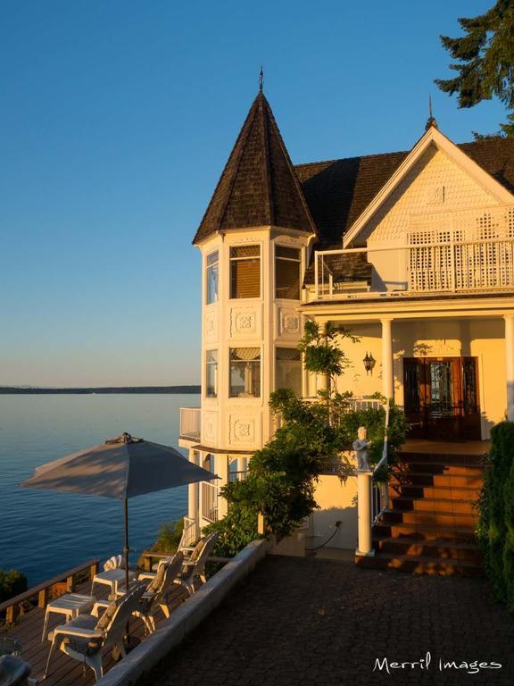 تشيماينوس Vancouver Island Castle Cove Inn المظهر الخارجي الصورة